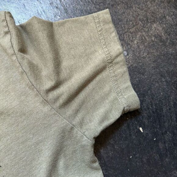 Huk Short Sleeve T-Shirt Classic Logo Performance Fishing Size Small USA Strong - Picture 4 of 10